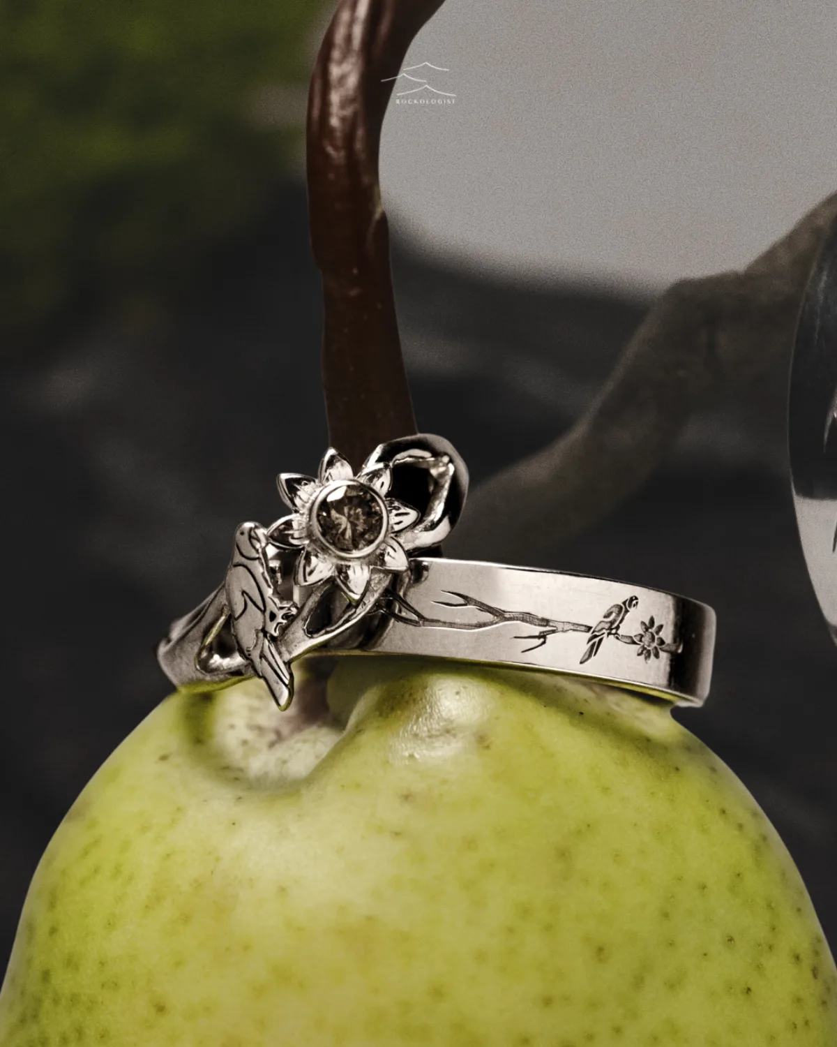 Cincin Arrofi custom Rockologist